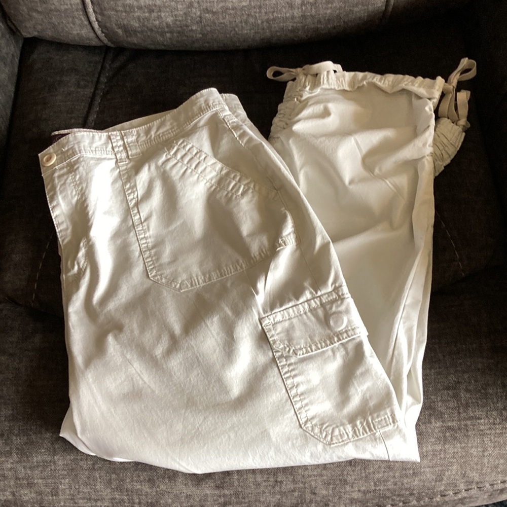 Capris Beige Gloria Vanderbilt